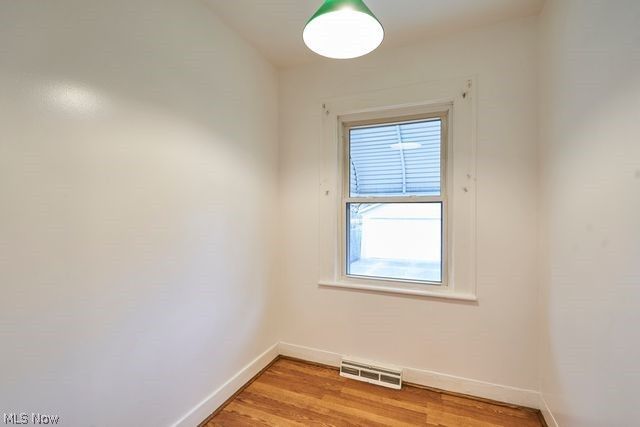 1153 Lily Street, Akron, OH 44301