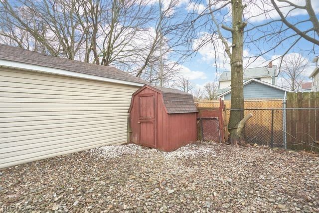 1153 Lily Street, Akron, OH 44301