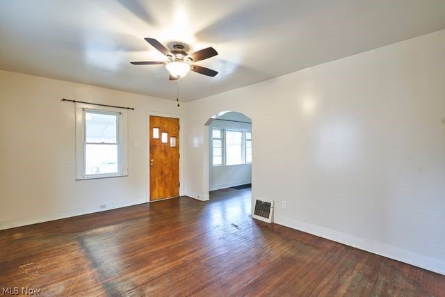 1153 Lily Street, Akron, OH 44301