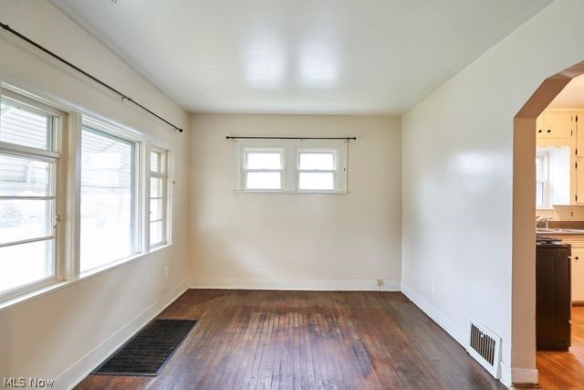 1153 Lily Street, Akron, OH 44301