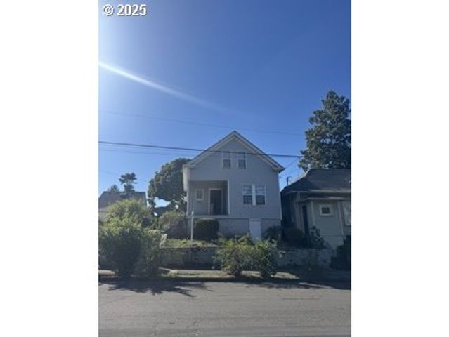 3627 Ne 9TH Ave, Portland, OR 97212