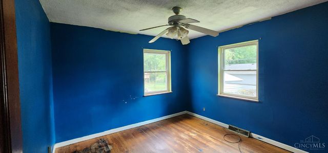 1409 adams, Mt Healthy, OH 45231