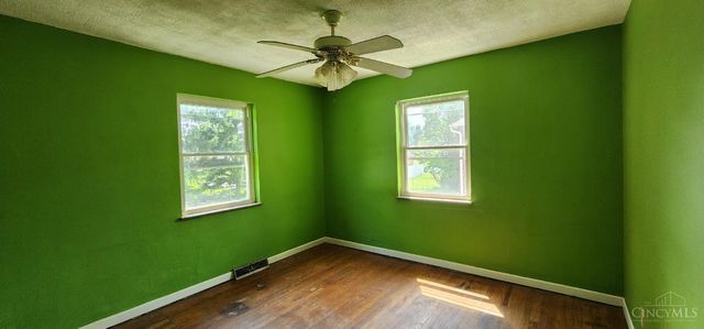 1409 adams, Mt Healthy, OH 45231