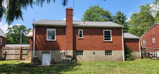 1409 adams, Mt Healthy, OH 45231