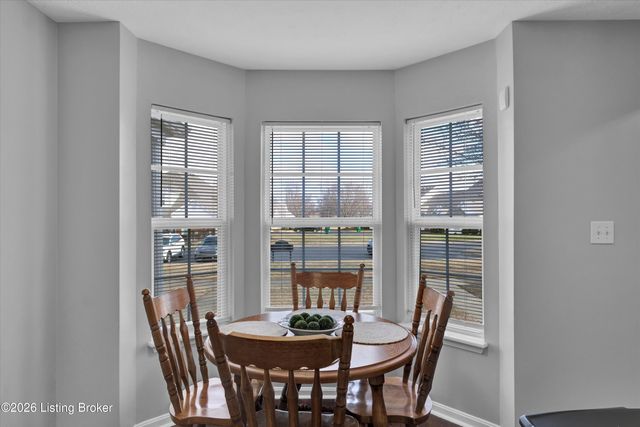 10540 Clayton Allen Blvd, Louisville, KY 40229