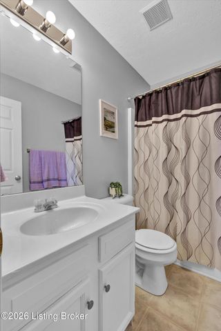 10540 Clayton Allen Blvd, Louisville, KY 40229