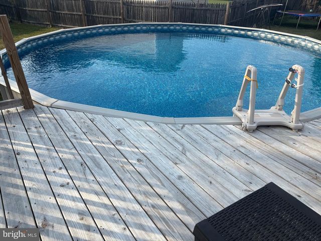 77 BARBIE LN, Martinsburg, WV 25405