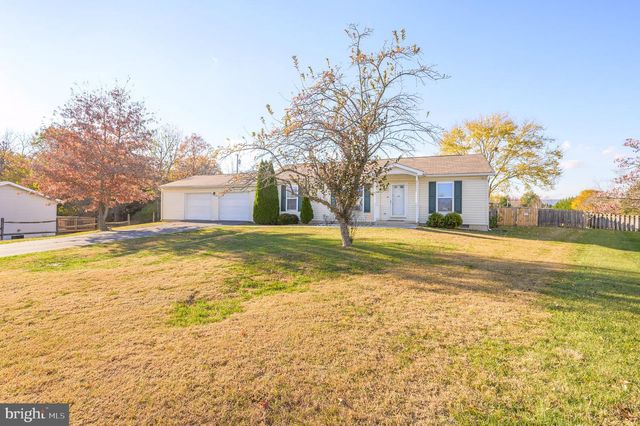 77 BARBIE LN, Martinsburg, WV 25405