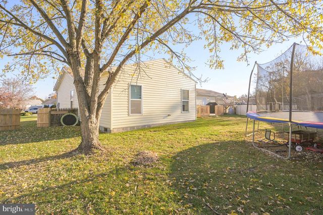 77 BARBIE LN, Martinsburg, WV 25405