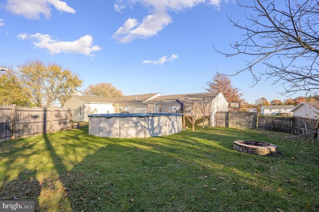 77 BARBIE LN, Martinsburg, WV 25405