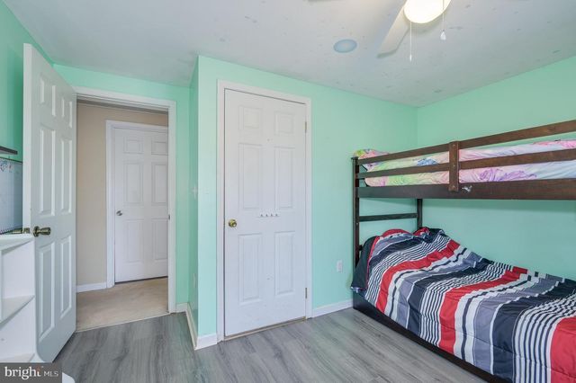 77 BARBIE LN, Martinsburg, WV 25405