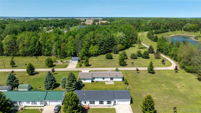 2354 Brent Street 203, Buel Township, MI 48422
