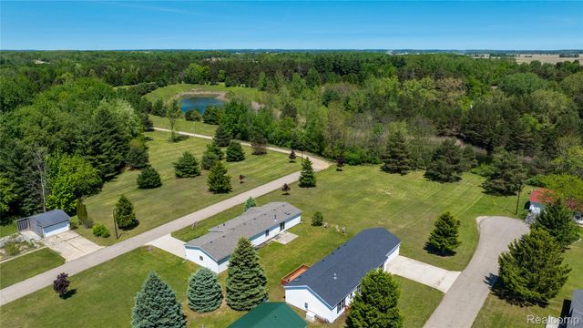 2354 Brent Street 203, Buel Township, MI 48422