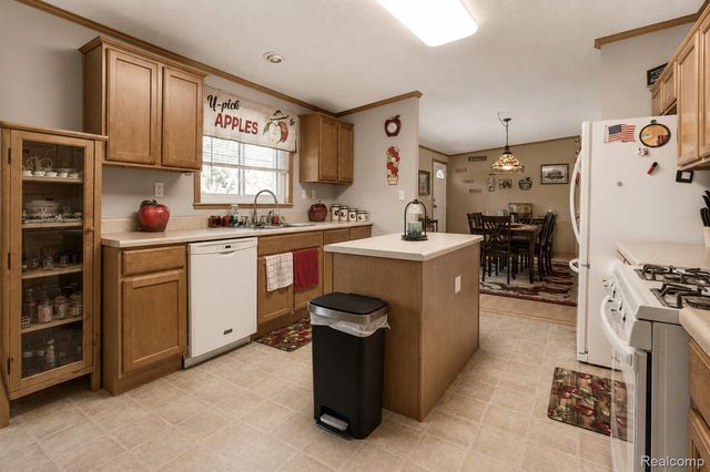 2354 Brent Street 203, Buel Township, MI 48422