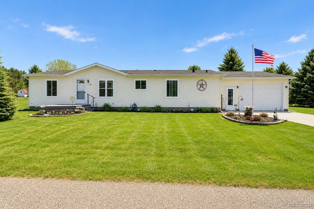 2354 Brent Street 203, Buel Township, MI 48422