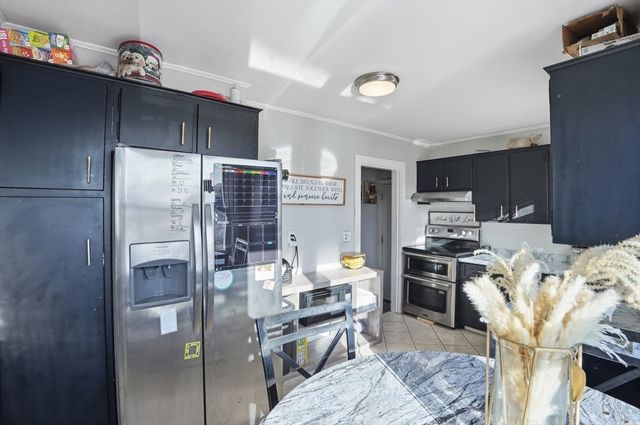 899 Ridge Street, New Bedford, MA 02740