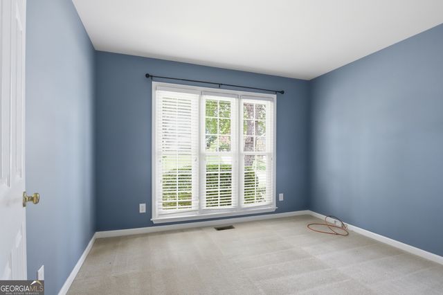 810 Devenish Lane, Roswell, GA 30075