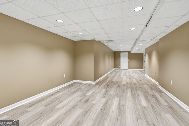 810 Devenish Lane, Roswell, GA 30075