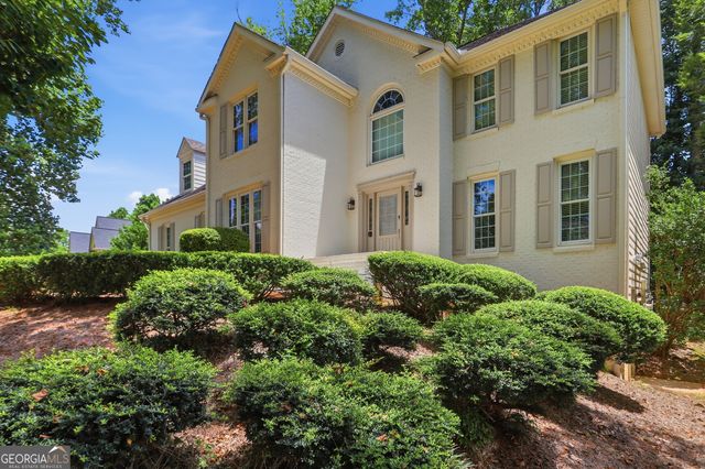810 Devenish Lane, Roswell, GA 30075