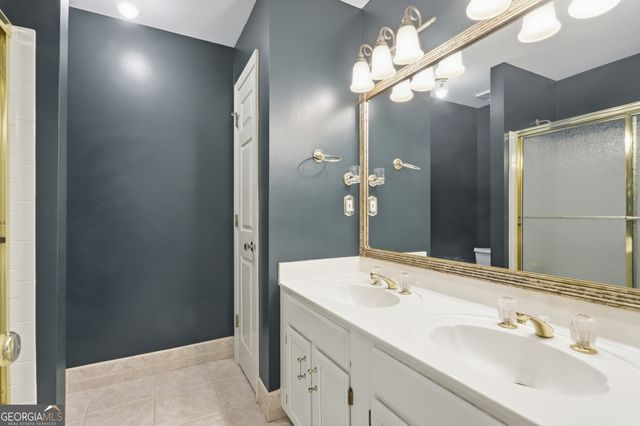 810 Devenish Lane, Roswell, GA 30075