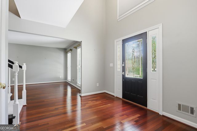 810 Devenish Lane, Roswell, GA 30075