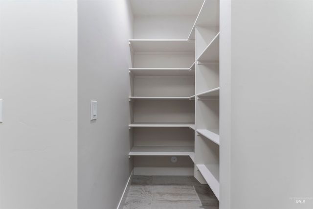 6612 N Good Drive, Eagle, ID 83629