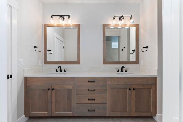 6612 N Good Drive, Eagle, ID 83629