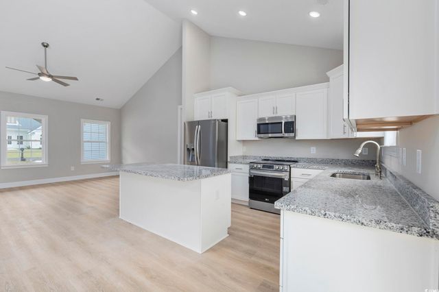 1904 Blue Bird Rd., Loris, SC 29569