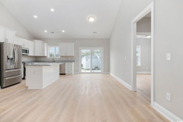 1904 Blue Bird Rd., Loris, SC 29569