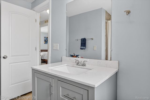 36773 Bibbins Street, Romulus, MI 48174