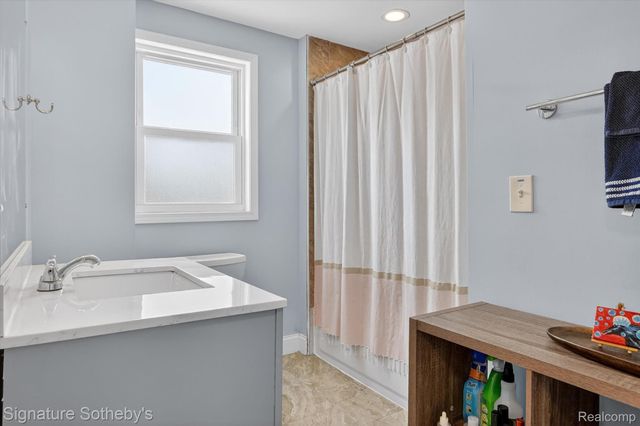 36773 Bibbins Street, Romulus, MI 48174