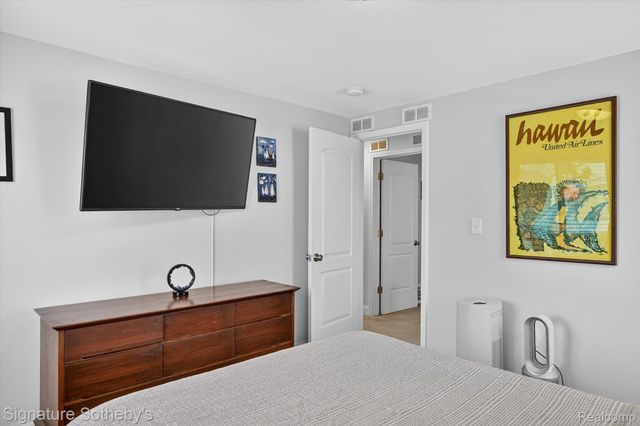 36773 Bibbins Street, Romulus, MI 48174