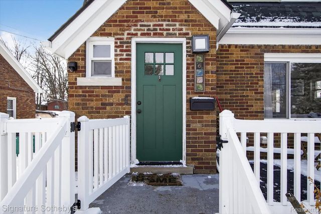 36773 Bibbins Street, Romulus, MI 48174