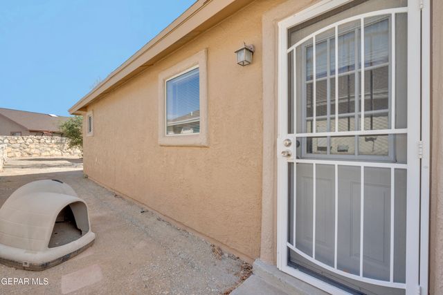 12953 Alfredo Apodaca Drive, El Paso, TX 79938