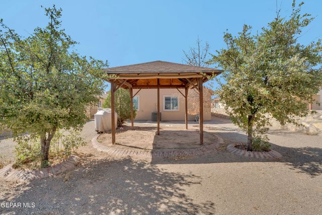 12953 Alfredo Apodaca Drive, El Paso, TX 79938