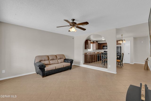 12953 Alfredo Apodaca Drive, El Paso, TX 79938