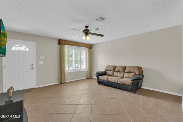 12953 Alfredo Apodaca Drive, El Paso, TX 79938