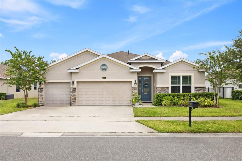 637 BLUEHEARTS TRAIL, Deland, FL 32724