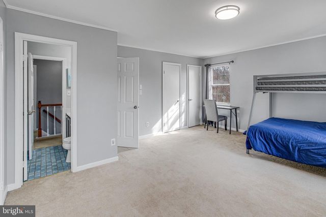 7945 GUNSTON WOODS PL, Lorton, VA 22079