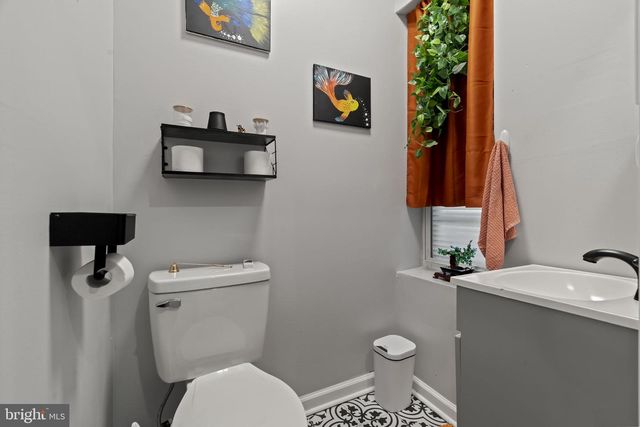 5018 OGDEN ST, Philadelphia, PA 19139