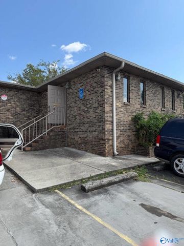 4985 Sparkman Drive NW, Huntsville, AL 35816