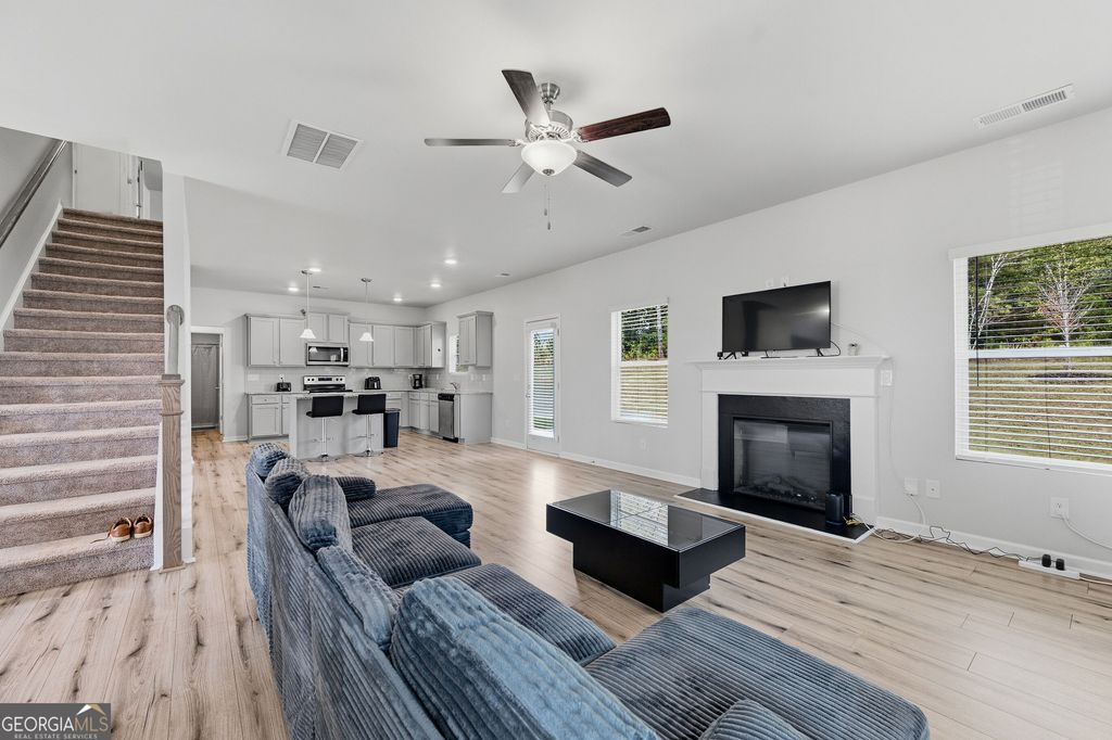 136 Petunia Court, Mcdonough, GA 30252 — photo 2