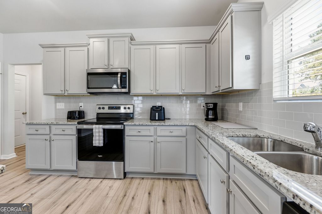 136 Petunia Court, Mcdonough, GA 30252 — photo 5