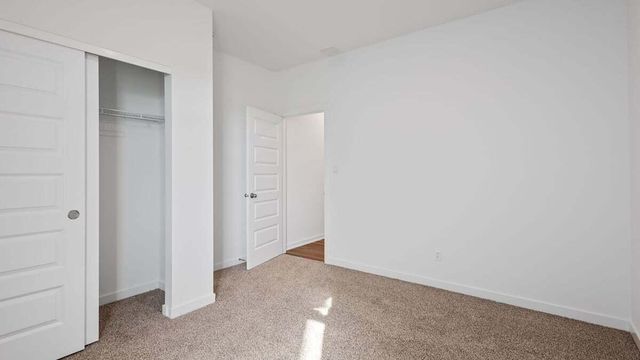 7446 E 116th Place, Winfield, IN 46307