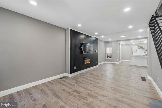 5032 BOUDINOT ST, Philadelphia, PA 19120