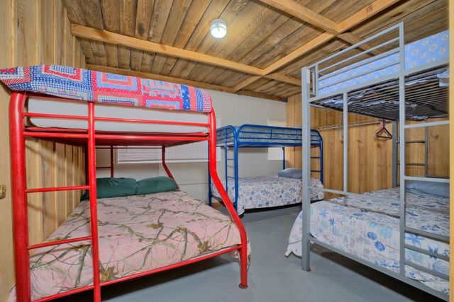 10295 E Hwy 255 Street, Burkeville, TX 75932