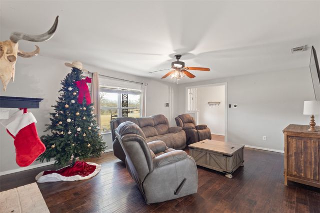 2664 State Highway 11, Sherman, TX 75090