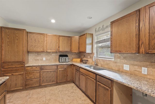 2664 State Highway 11, Sherman, TX 75090