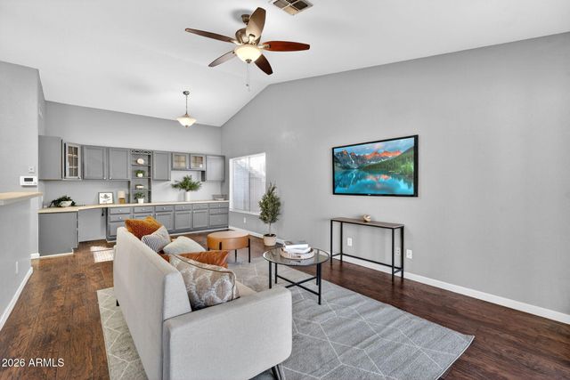 518 W AMOROSO Drive, Gilbert, AZ 85233