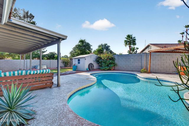 518 W AMOROSO Drive, Gilbert, AZ 85233